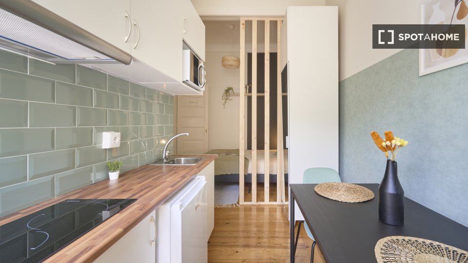 Apartment mono Lisbon — photo 11