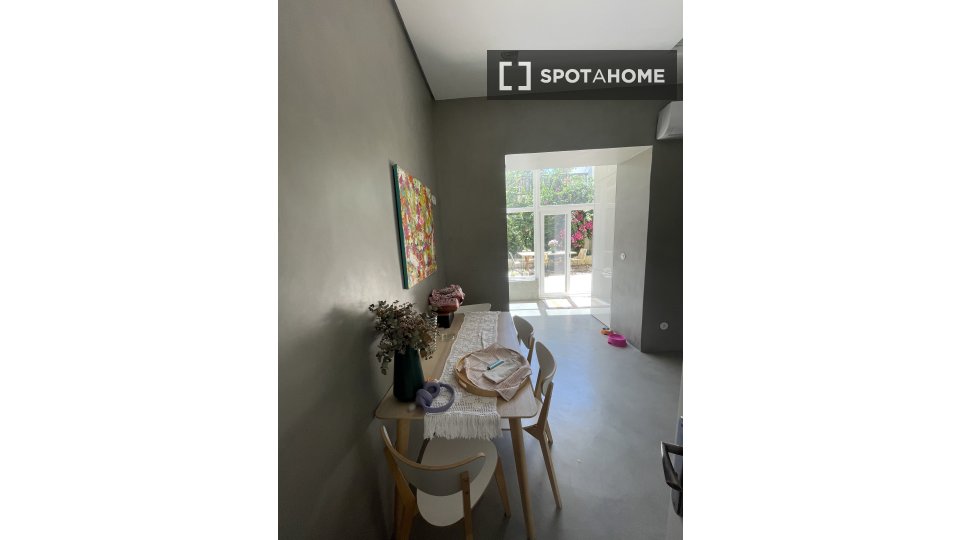 Apartment Lisbon, 2 beds, 124m² — photo 13