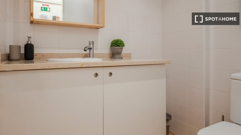 Apartment Porto, 1 bed, 60m² — photo 52