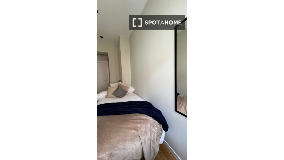 Camera doppia Madrid, 8 camere, 139m² — foto 8