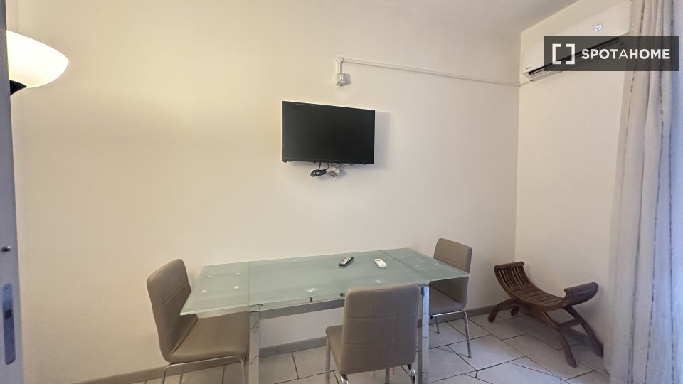 Apartment mono Milan, 40m² — photo 17
