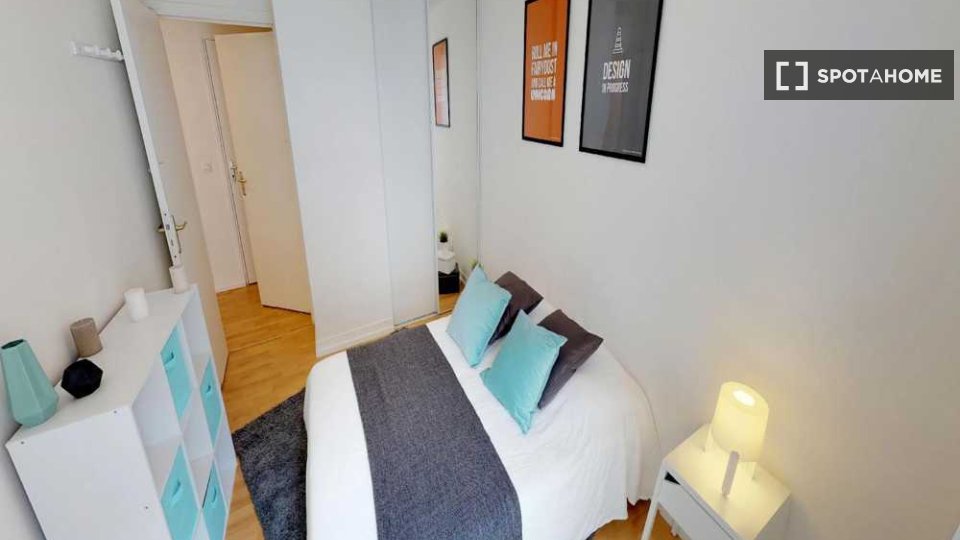 Double room Lille, 4 beds, 70m² — photo 15