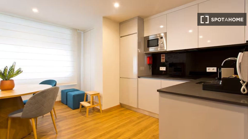 Apartment Porto, 1 bed — photo 1