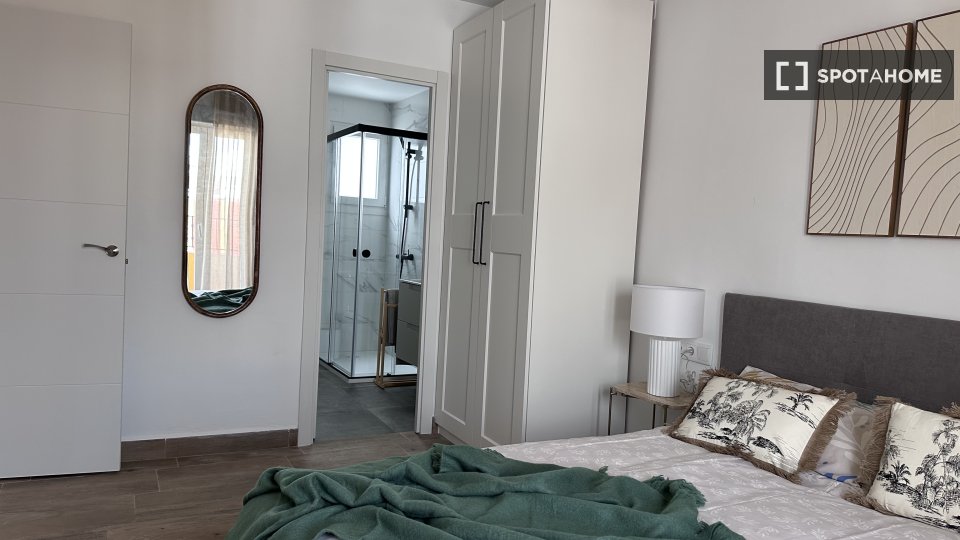 Apartment mono Seville — photo 9