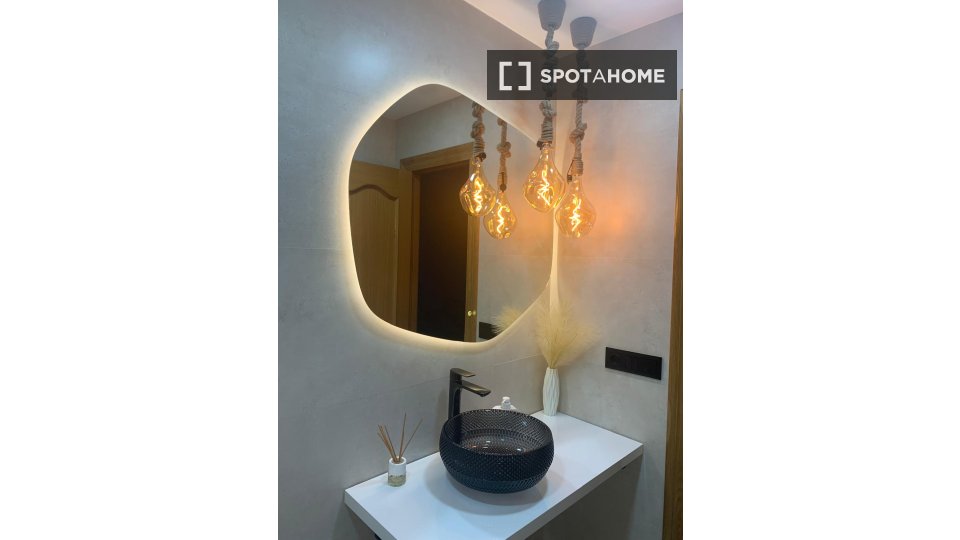 Apartment mono Alicante, 55m² — photo 1