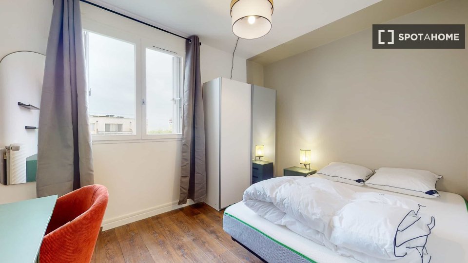Double room Paris, 12 beds — photo 10
