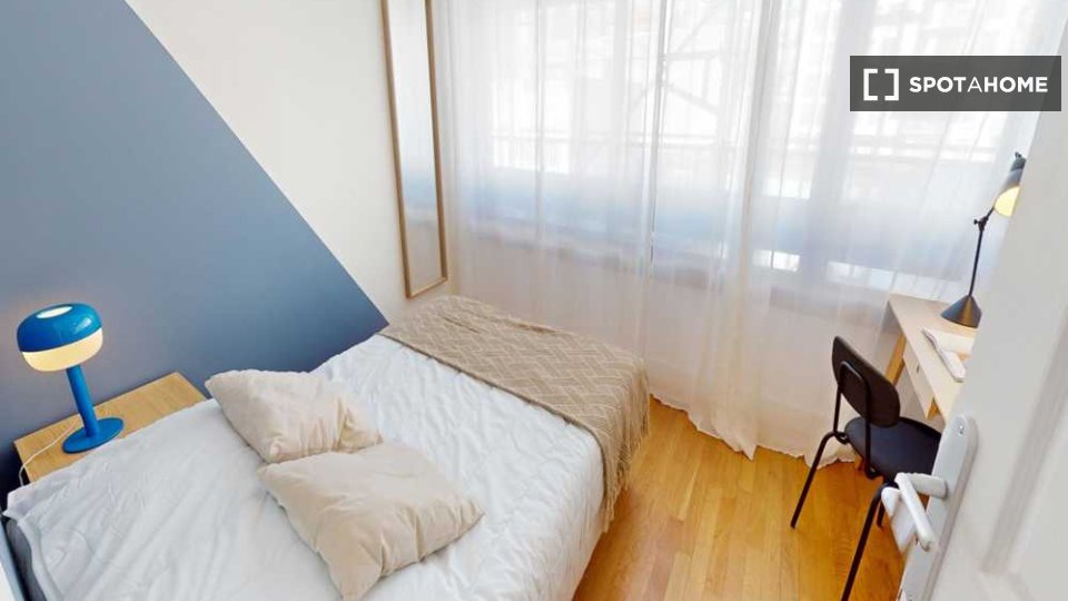 Double room Paris, 5 beds, 90m² — photo 11
