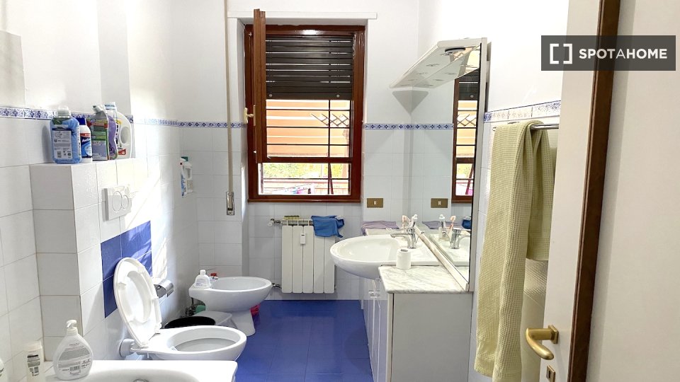 Double room Rome, 4 beds — photo 32