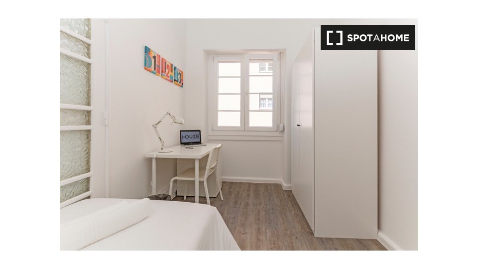 Double room Lisbon, 11 beds — photo 2