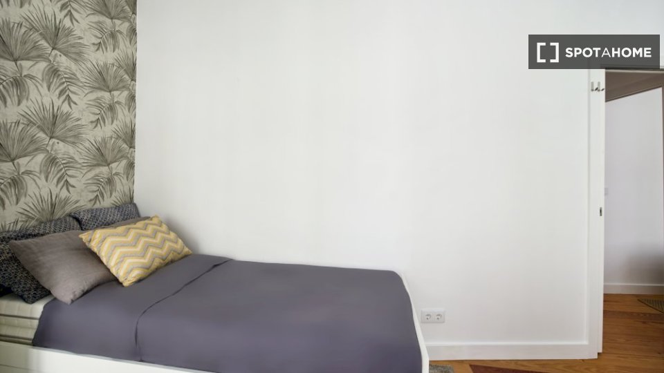 Apartment Lisbon, 1 bed — photo 13