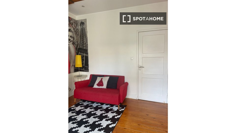 Apartment mono Lisbon — photo 9