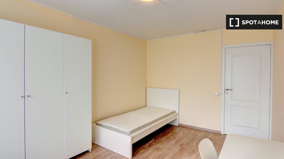 Double room Vilnius, 5 beds, 77m² — photo 3