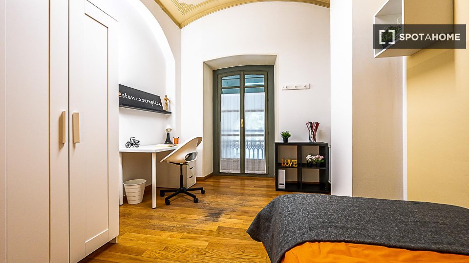Double room Turin, 4 beds — photo 16