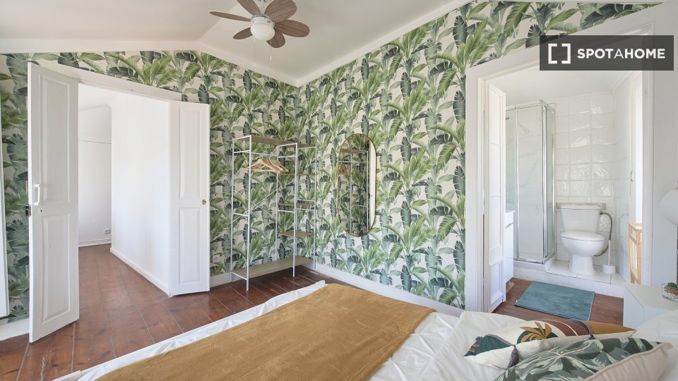 Double room Lisbon, 13 beds — photo 3