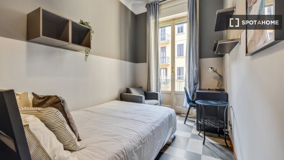 Double room Milan, 3 beds, 89m² — photo 19