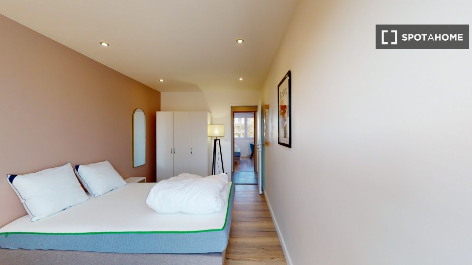 Double room Lille, 12 beds — photo 13