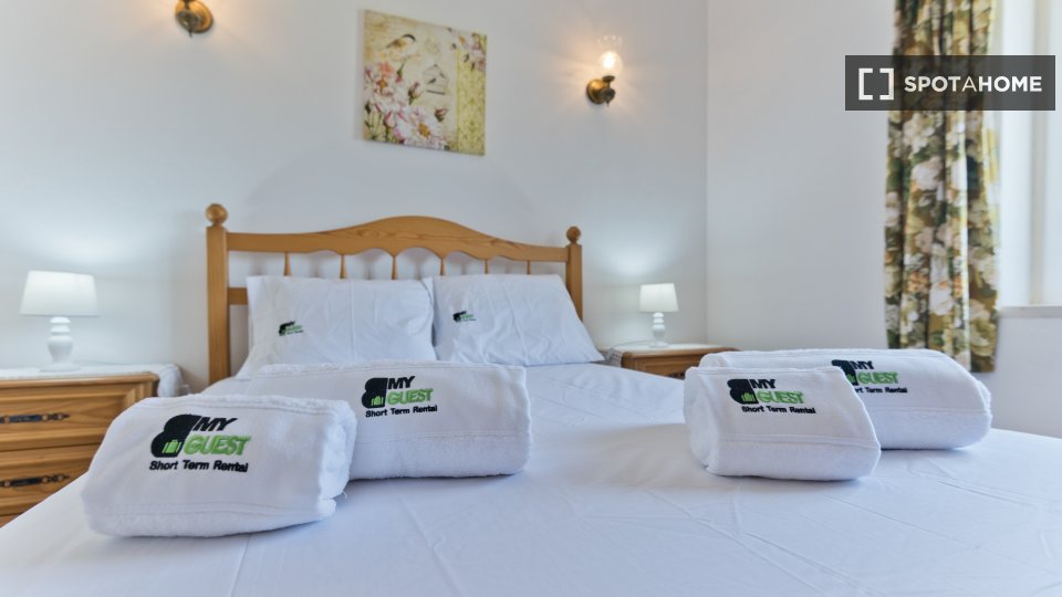 Apartment Lisbon, 3 beds, 152m² — photo 4