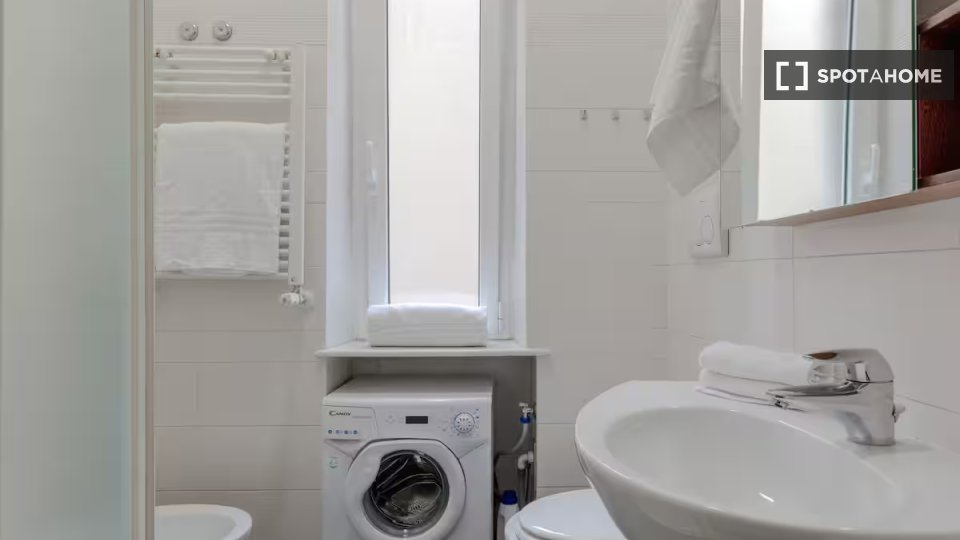 Apartment Rome, 1 bed — photo 8