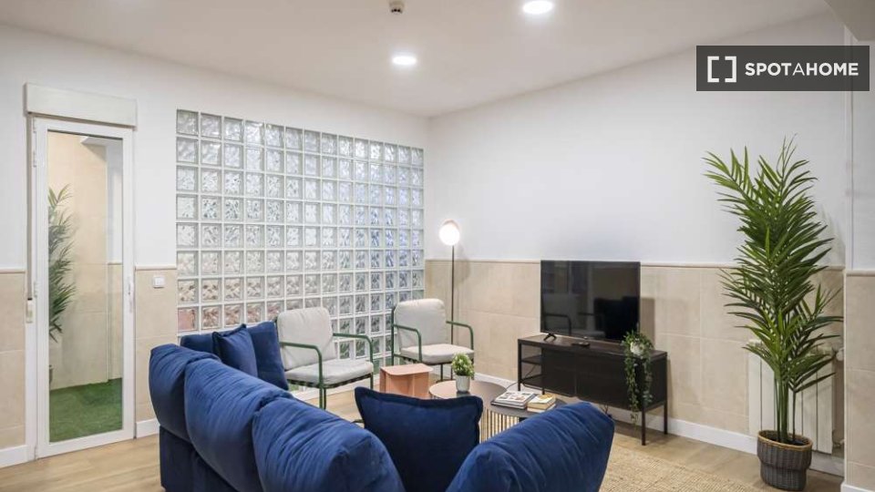 Double room Madrid, 25 beds — photo 38