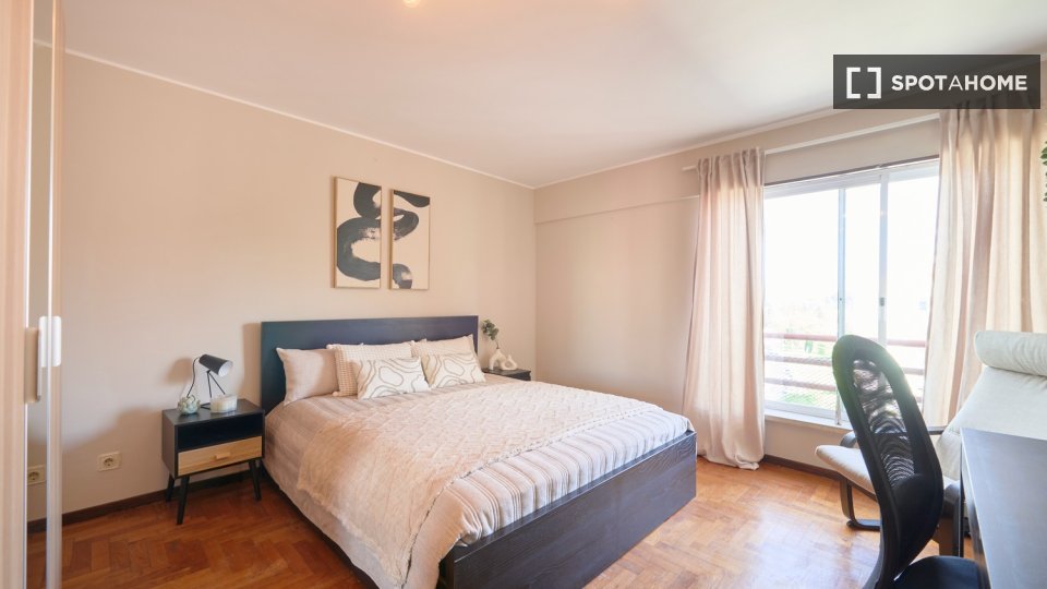 Double room Lisbon, 7 beds — photo 16