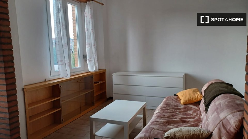 Appartamento Milano, 1 camera, 50m² — foto 2