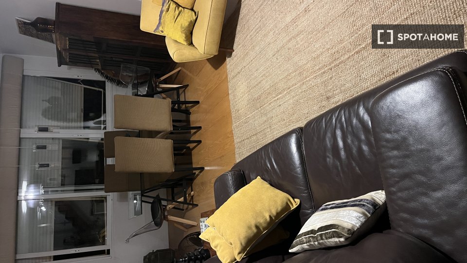 Apartment Lisbon, 4 beds, 140m² — photo 6