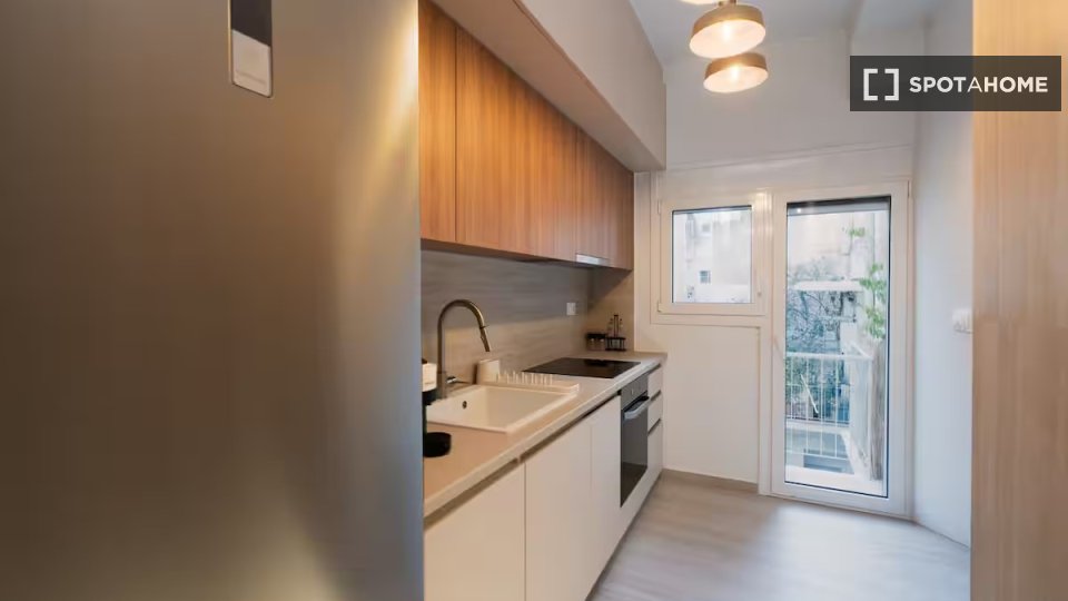 Apartment Athens, 2 beds — photo 14