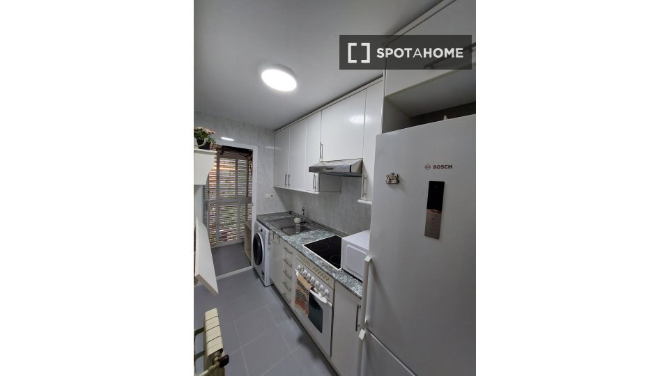 Apartment Madrid, 1 bed — photo 8