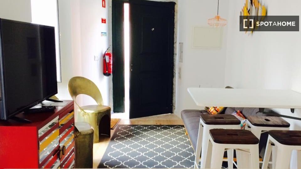 Apartment Lisbon, 2 beds — photo 7