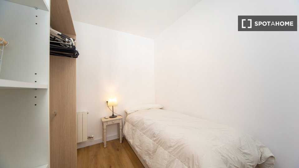 Double room Granada, 4 beds — photo 5