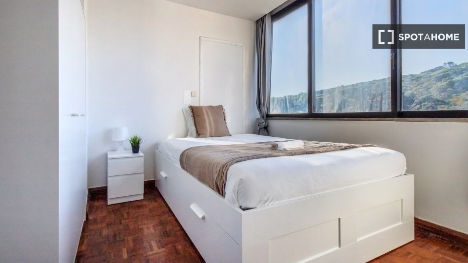 Double room Lisbon, 10 beds — photo 6
