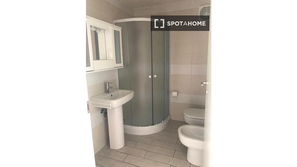 Double room Milan, 1 bed, 60m² — photo 4