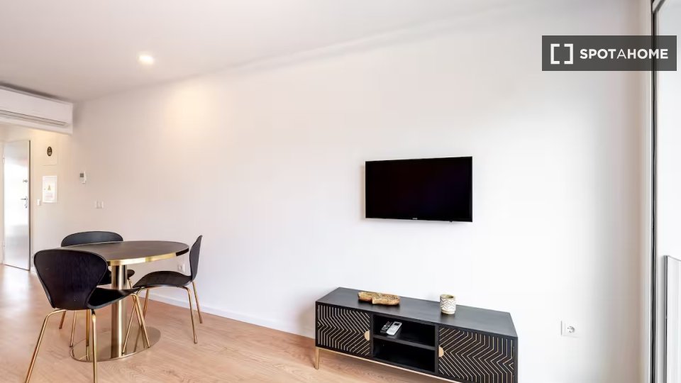 Apartment mono Porto, 38m² — photo 1