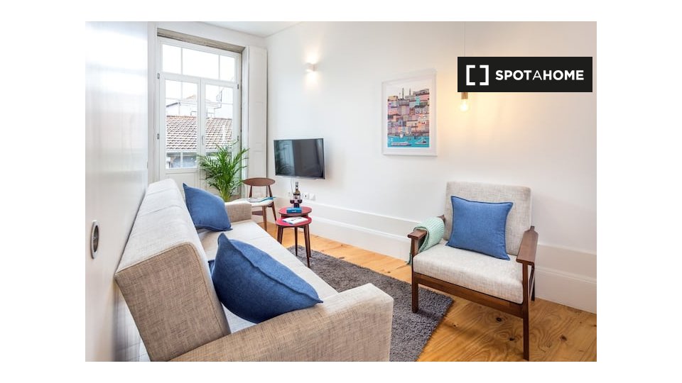 Apartment Porto, 1 bed, 20m² — photo 2