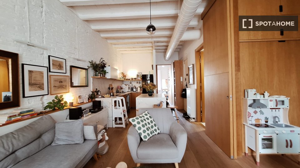 Apartment Barcelona, 2 beds, 75m² — photo 6
