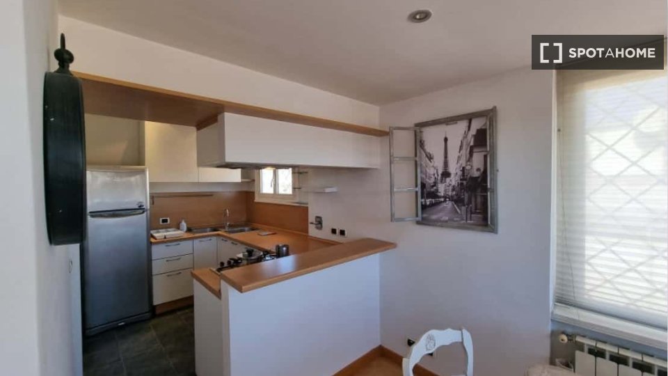 Apartment Rome, 1 bed, 84m² — photo 13