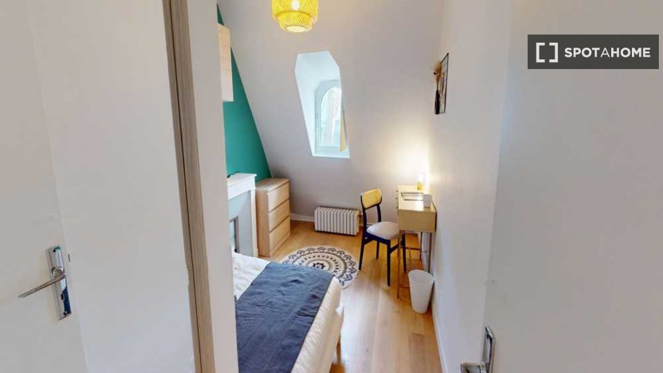 Double room Paris, 6 beds, 150m² — photo 10