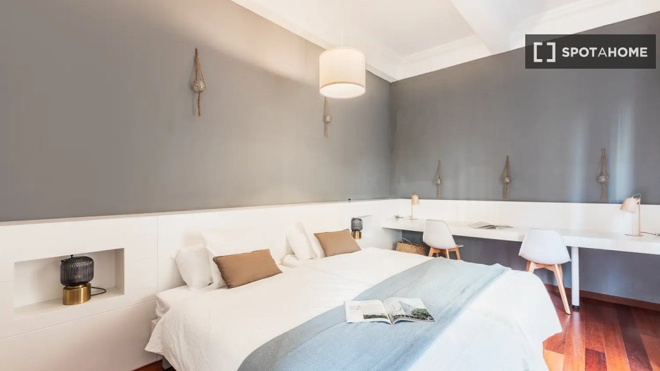 Double room Valencia, 7 beds — photo 10
