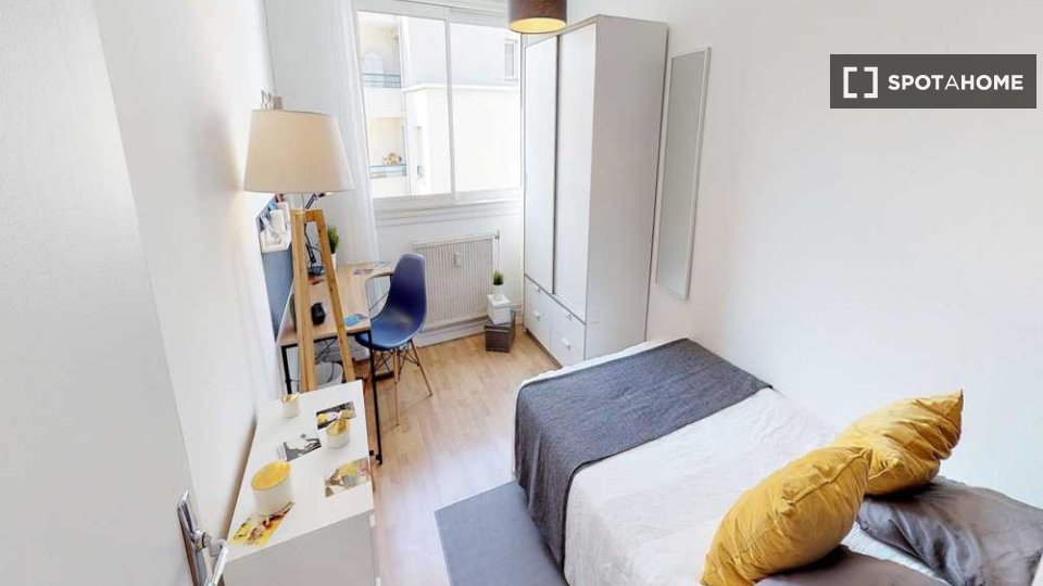 Camera doppia Lione, 4 camere, 90m² — foto 9
