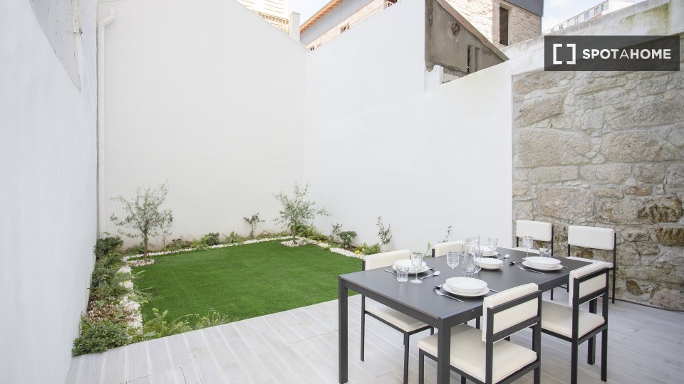 Apartment Porto, 1 bed, 50m² — photo 2