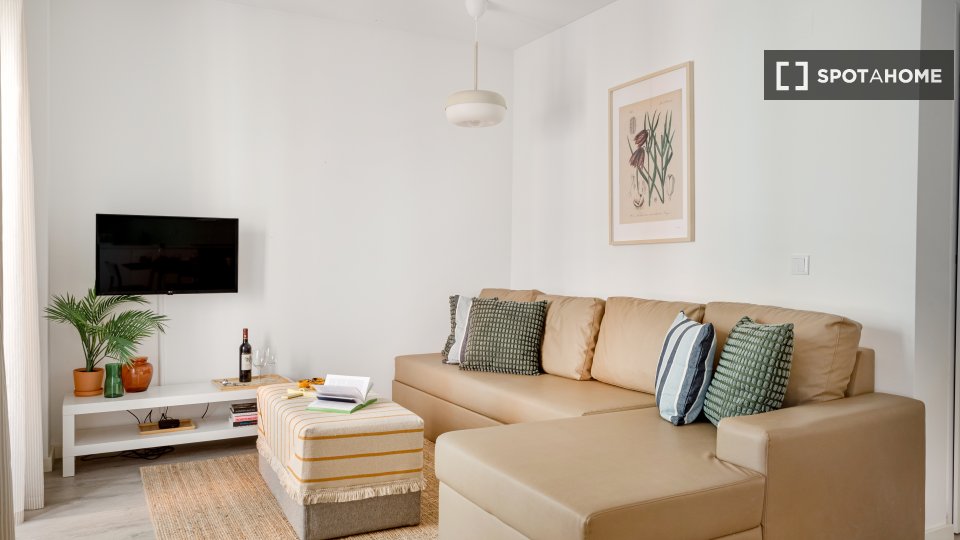 Apartment Lisbon, 3 beds — photo 12