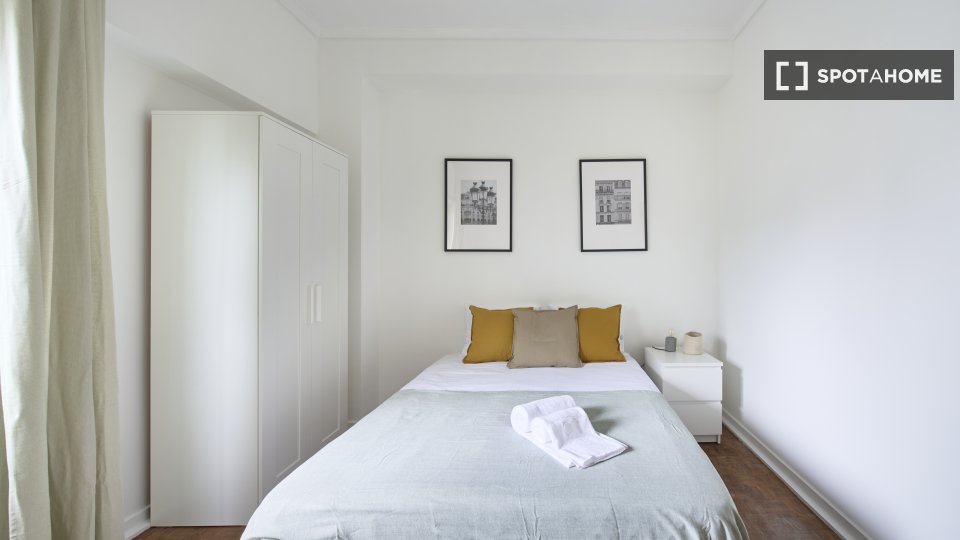 Double room Lisbon, 7 beds — photo 11