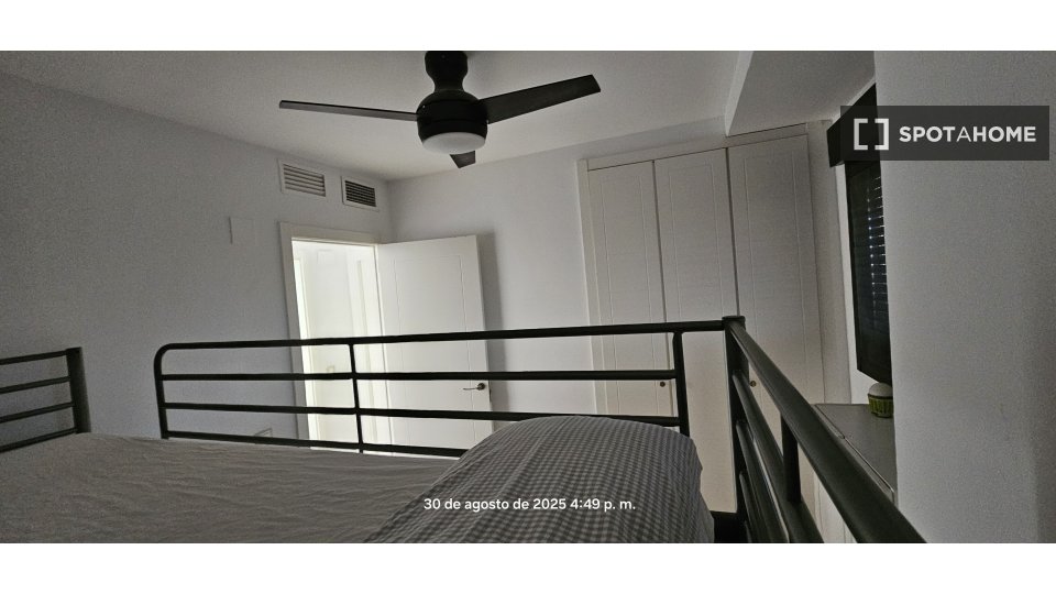 Apartment Valencia, 2 beds, 70m² — photo 15