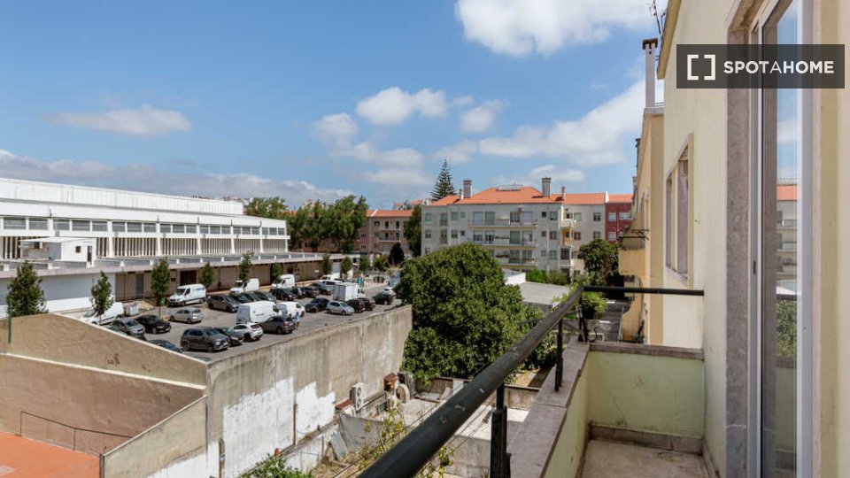 Double room Lisbon, 7 beds — photo 40