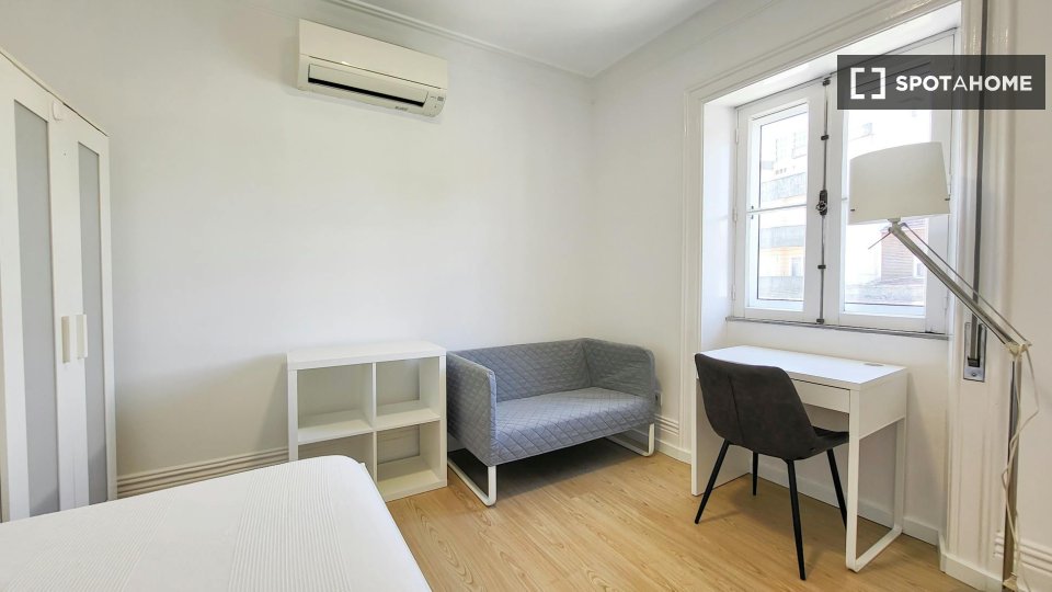 Double room Porto, 20 beds — photo 11