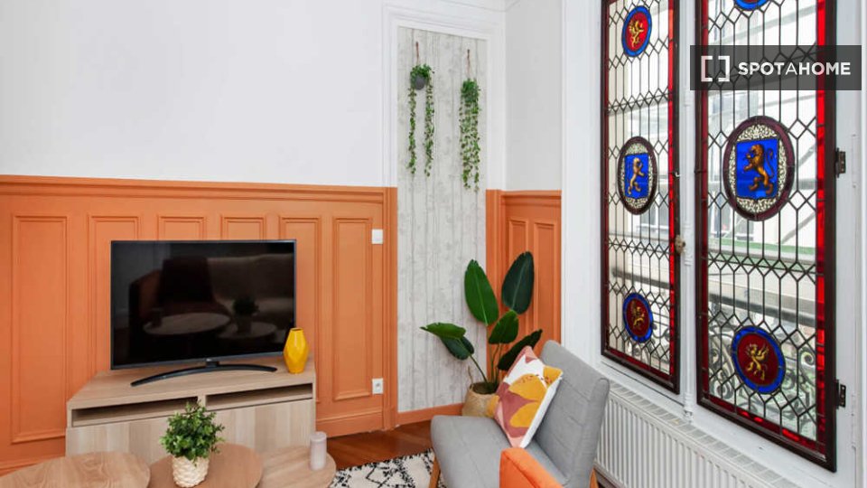 Double room Paris, 5 beds, 140m² — photo 14