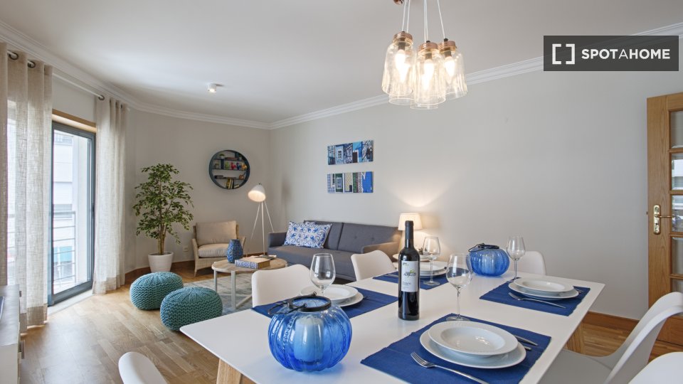 Apartment Lisbon, 2 beds, 67m² — photo 12