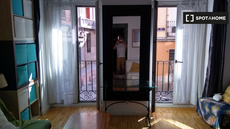Apartment Madrid, 1 bed, 60m² — photo 1
