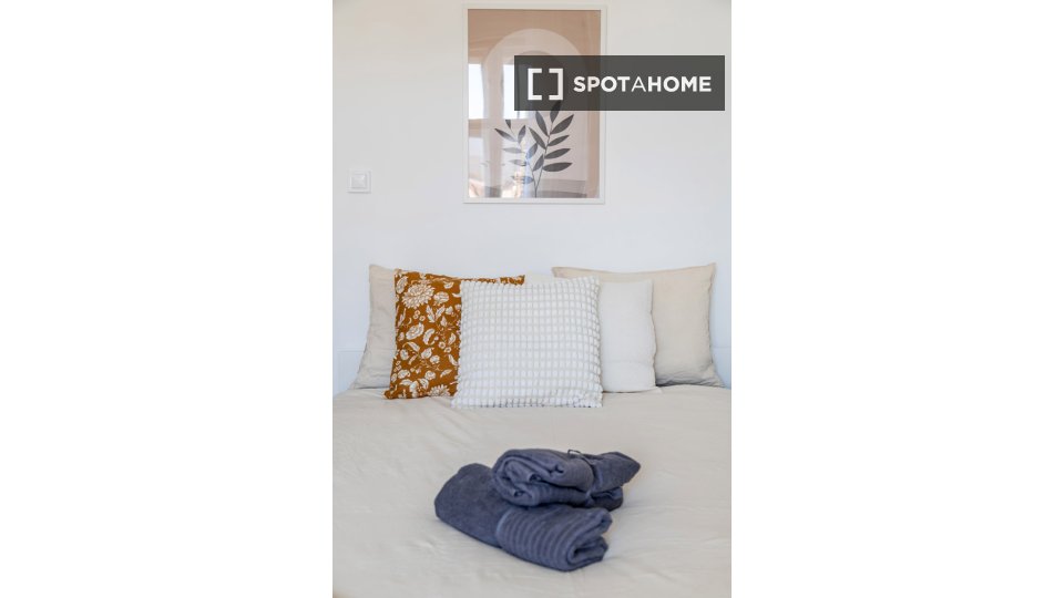 Double room Budapest, 3 beds — photo 12