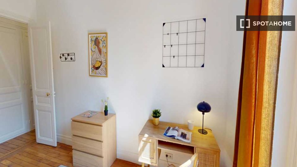 Double room Paris, 9 beds, 250m² — photo 12